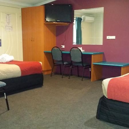 Harbour City Motel Gladstone Exteriör bild