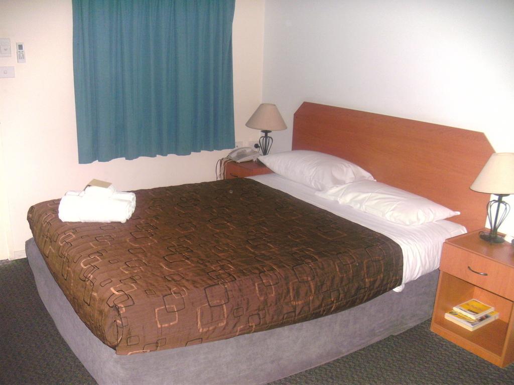 Harbour City Motel Gladstone Exteriör bild