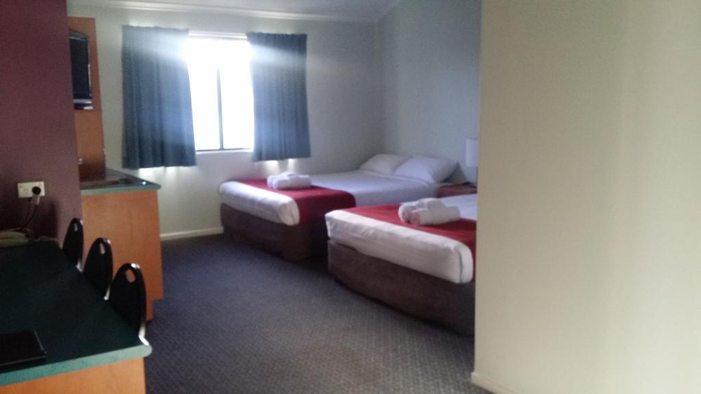 Harbour City Motel Gladstone Exteriör bild