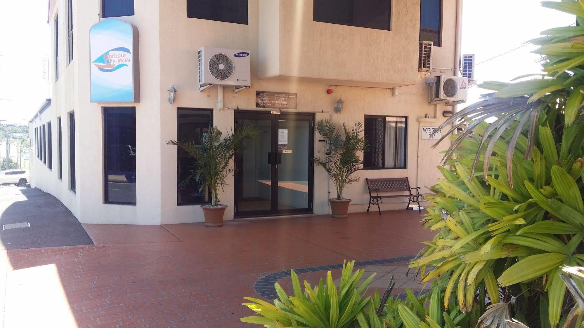 Harbour City Motel Gladstone Exteriör bild